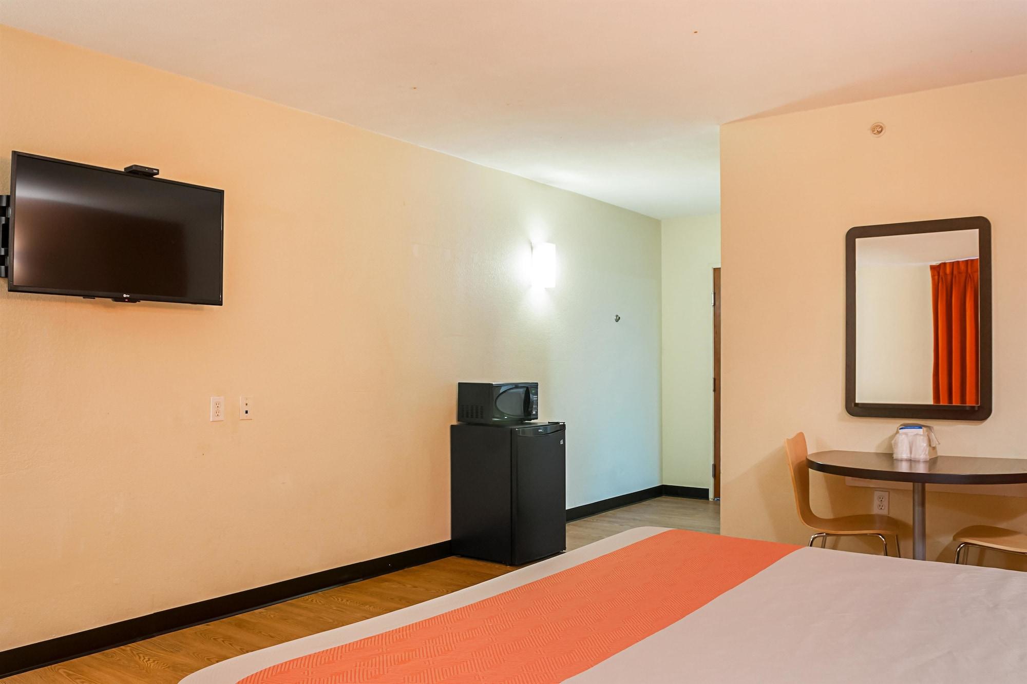 Motel 6-New Orleans, La - Near Downtown Eksteriør billede